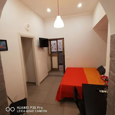 Panzió La Casetta Del Pastore Nápoly
